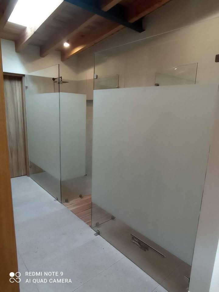 Cancelería de aluminio para casas en Querétaro
