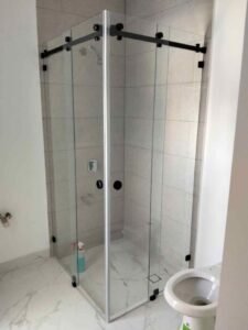 Cancelería para baño en Querétaro