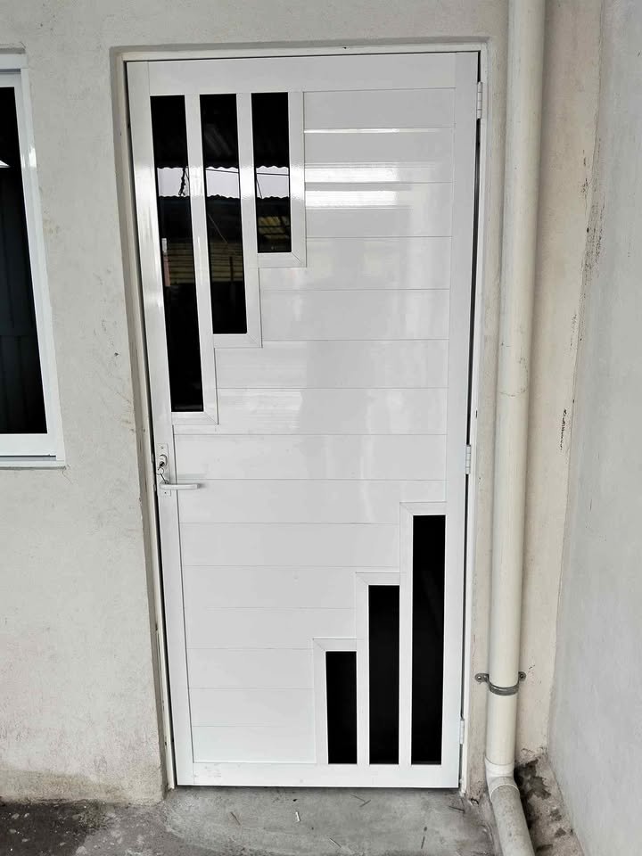 Puertas de aluminio para casas en Querétaro